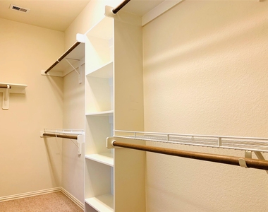 20818 S Blue Hyacinth Drive - Photo Thumbnail 14