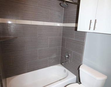 2103 Hadley Street - Photo Thumbnail 11