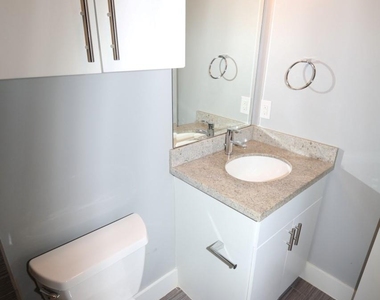 2103 Hadley Street - Photo Thumbnail 10