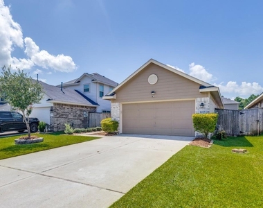 1235 Blue Hazel Court - Photo Thumbnail 2