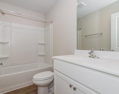 198 Emma Rose Drive - Photo Thumbnail 12