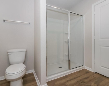 198 Emma Rose Drive - Photo Thumbnail 8
