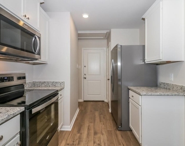 198 Emma Rose Drive - Photo Thumbnail 5