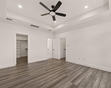 2711 Dennis Street - Photo Thumbnail 27