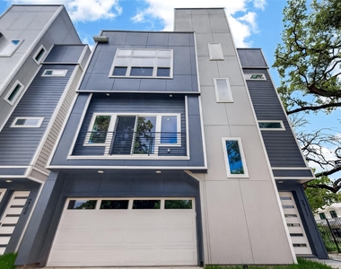 2711 Dennis Street - Photo Thumbnail 1