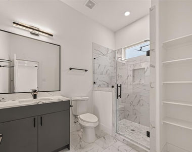 2711 Dennis Street - Photo Thumbnail 23