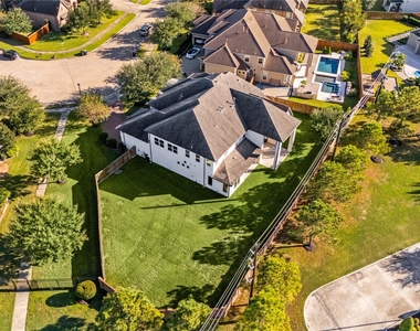 2102 Granite Brook Lane - Photo Thumbnail 36