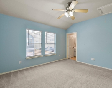 2711 Polk Street - Photo Thumbnail 18