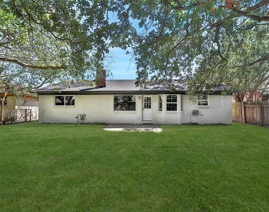 3206 Whitesail Drive - Photo Thumbnail 20
