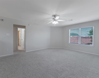 131 Sunset Falls Drive - Photo Thumbnail 27