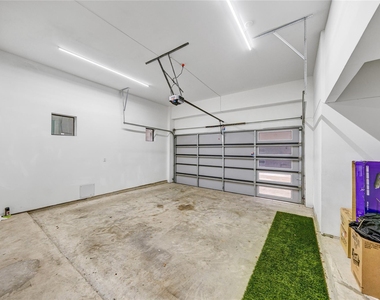 2315 Eagle Street - Photo Thumbnail 13