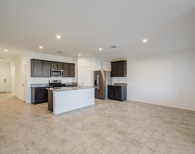 7527 Cynomys Court - Photo Thumbnail 13