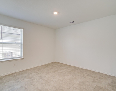 7527 Cynomys Court - Photo Thumbnail 5