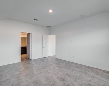 7527 Cynomys Court - Photo Thumbnail 19