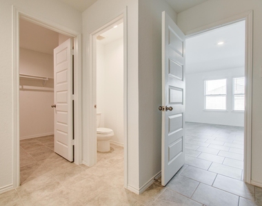 7527 Cynomys Court - Photo Thumbnail 21
