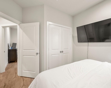 726 Carriage Knolls Drive - Photo Thumbnail 26