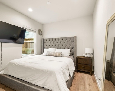 726 Carriage Knolls Drive - Photo Thumbnail 25