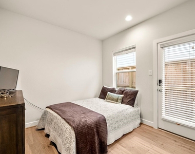 726 Carriage Knolls Drive - Photo Thumbnail 28