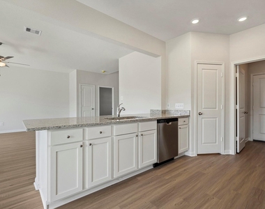 324 Fastboy Lane - Photo Thumbnail 7