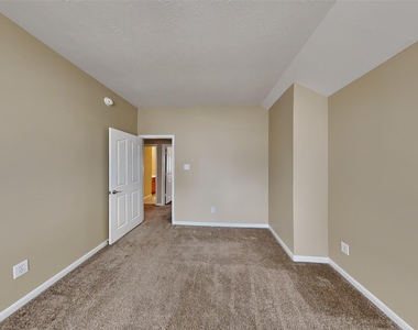 12027 Bunny Lane - Photo Thumbnail 16