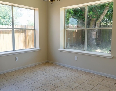 15627 Rosewood Hill Court - Photo Thumbnail 6