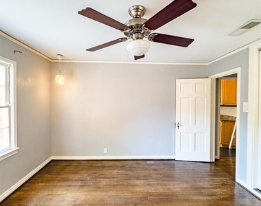 2222 Carnes Street - Photo Thumbnail 15