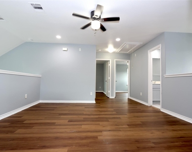 9218 Mission Arbor Lane - Photo Thumbnail 18