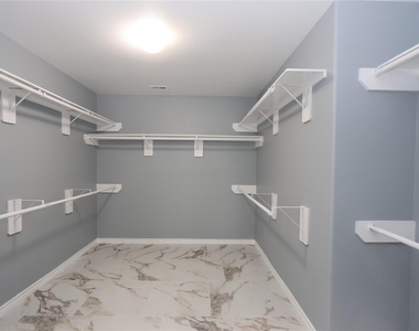 9218 Mission Arbor Lane - Photo Thumbnail 17