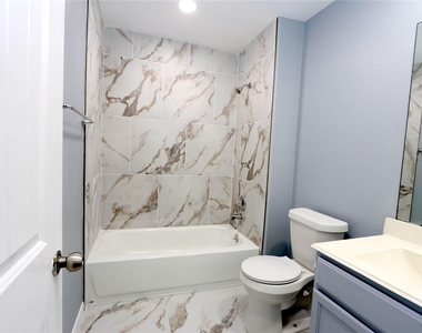 9218 Mission Arbor Lane - Photo Thumbnail 20