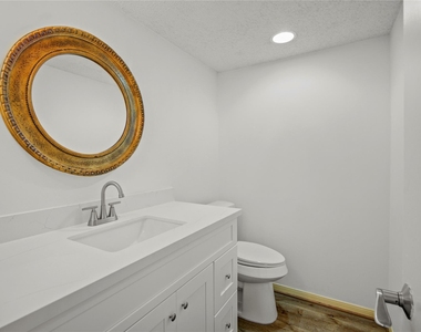 1334 Country Place Drive - Photo Thumbnail 17