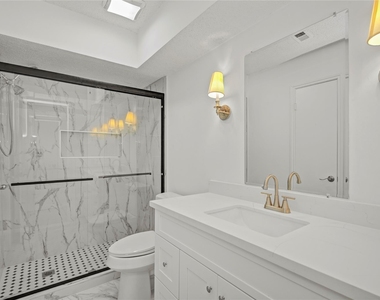 1334 Country Place Drive - Photo Thumbnail 19