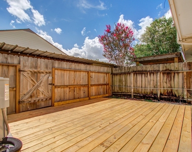 1334 Country Place Drive - Photo Thumbnail 33