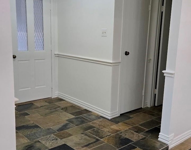 2012 E Lacey Oak Circle - Photo Thumbnail 2