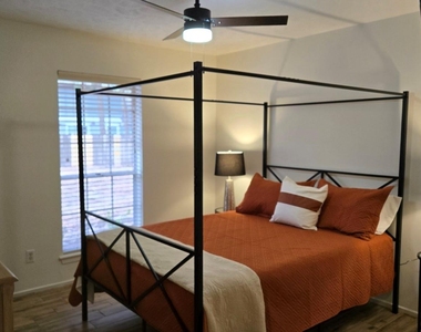 2012 E Lacey Oak Circle - Photo Thumbnail 11