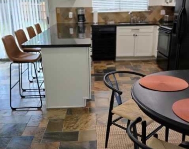 2012 E Lacey Oak Circle - Photo Thumbnail 5
