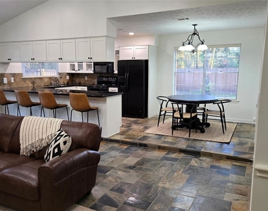 2012 E Lacey Oak Circle - Photo Thumbnail 7
