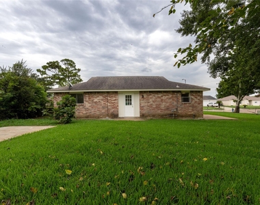 12314 Flushing Meadows Drive - Photo Thumbnail 13