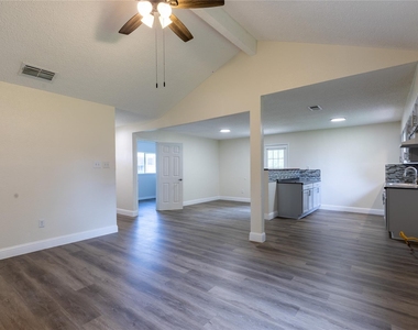 12314 Flushing Meadows Drive - Photo Thumbnail 7