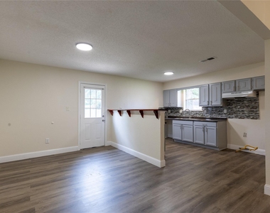 12314 Flushing Meadows Drive - Photo Thumbnail 3