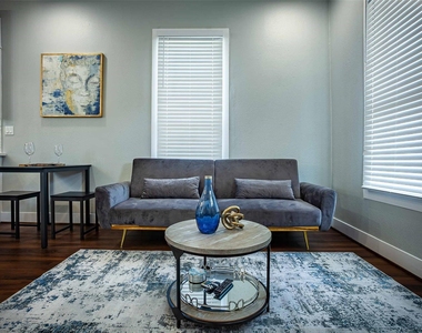 1613 Hickory Street - Photo Thumbnail 9
