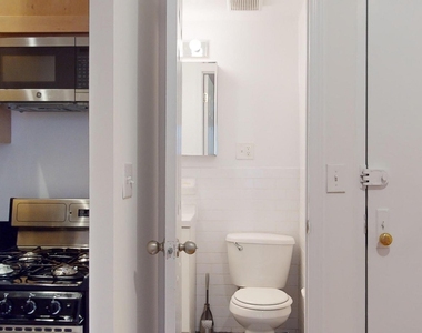 239 East 24th Street - Photo Thumbnail 2