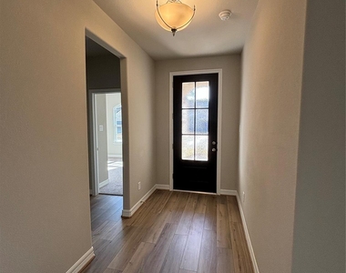 2913 Cliff Ridge Lane - Photo Thumbnail 26