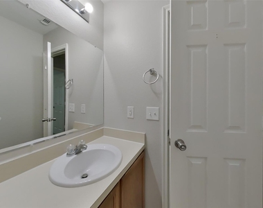 2744 Woodspring Forest Drive - Photo Thumbnail 13