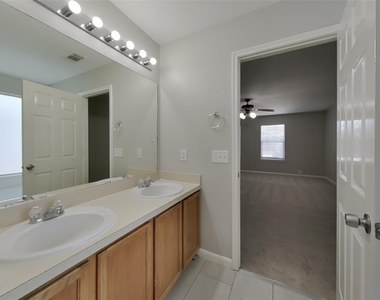 2744 Woodspring Forest Drive - Photo Thumbnail 7