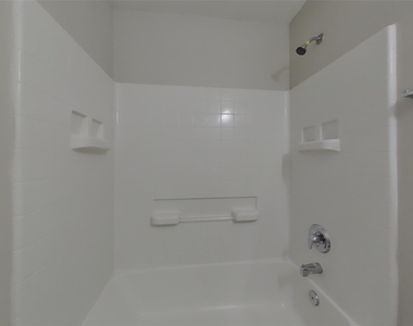 2744 Woodspring Forest Drive - Photo Thumbnail 14