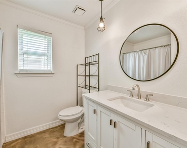 515 Valley Drive - Photo Thumbnail 19