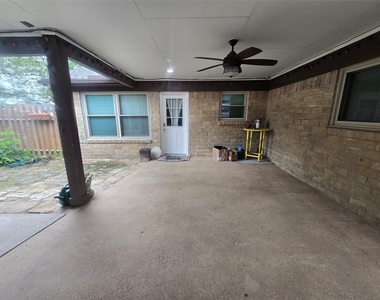 9802 Sagepike Drive - Photo Thumbnail 29