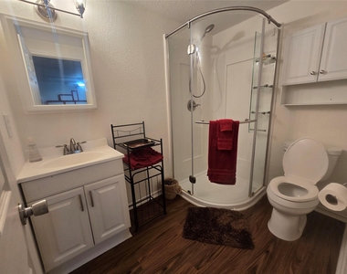 9802 Sagepike Drive - Photo Thumbnail 42