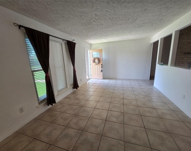 9802 Sagepike Drive - Photo Thumbnail 8