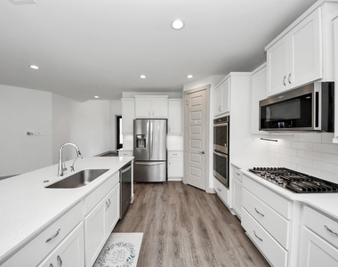 1567 Harvest Vine Court - Photo Thumbnail 23